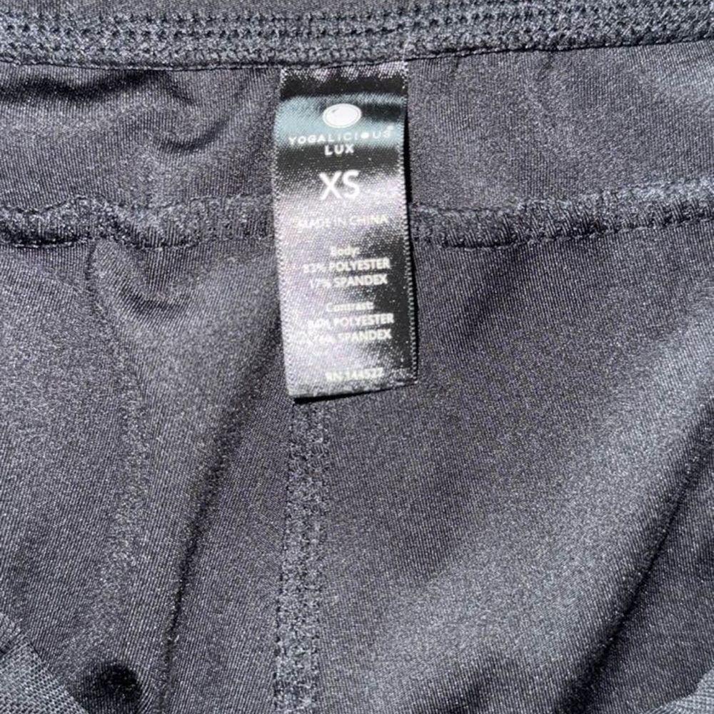 Yogalicious Lux Black Leggings XS
